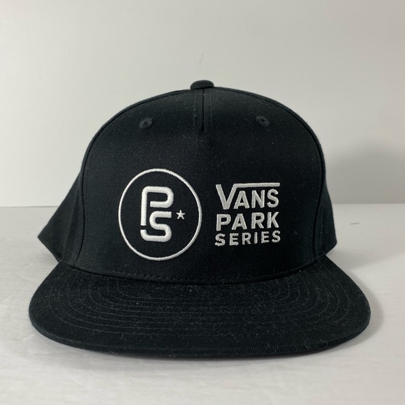 Vans Other - Vans Park Series Snapback Hat